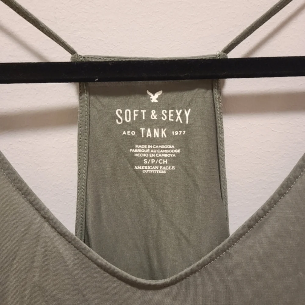Olive/Sage Green Vneck Tank Top S American Eagle Soft & Sexy Peplum - Picture 2 of 16